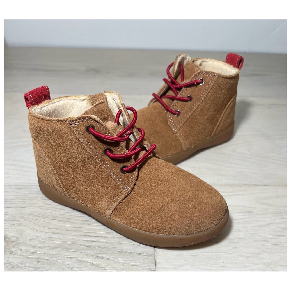 UGG Toddler Kristjan Boots in chestnut brown Sz 10